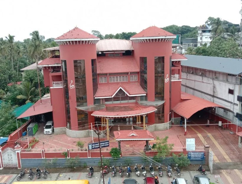 Sree Chinmaya Guruvayurappan Temple, Palakkad, Kerala - Vushii.com